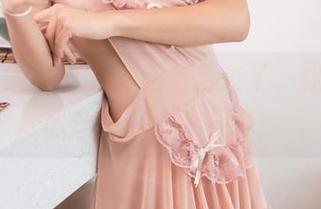 GIRLT果团网 – 最新集合来了，松果儿用黑丝给我上了一课！