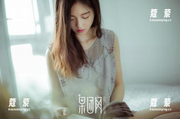 GIRLT果团网 - 王语纯带来的灰丝作品集，高清细节让人忍不住想...喂，她的姿势真不错呀。