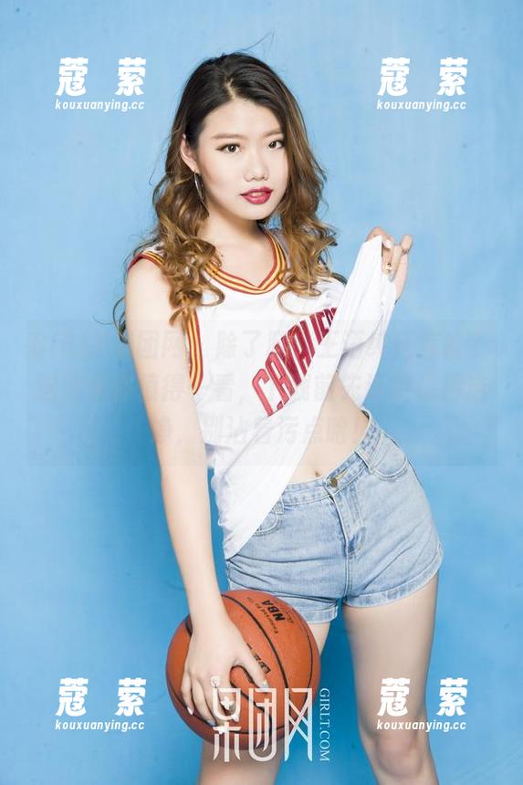 GIRLT果团网 - 除了腿，王语纯还有啥？这图集你值得一看，下载前先洗手保持洁净，别沾着污点哈！