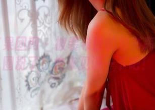GIRLT果团网 – 被裴希西的秘书高清照片圈粉了！快来见识一下吧！