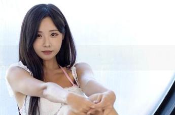 Habin夏彬(하빈)美图横空出世，高清比基尼攻击心弦！
