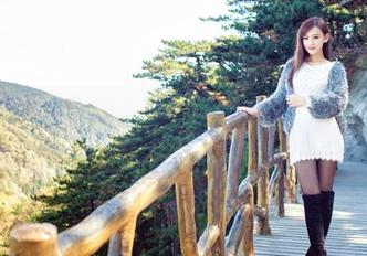 IMiss爱蜜社 – 泥鳅鳅在礼服里的样子,图片中有种说不出的赞叹,像是发现了新大陆!