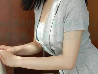MFStar模范学院 – 蒋小静Jessica的天台：最新图册，偶遇一只在天台上迷路的鸟！