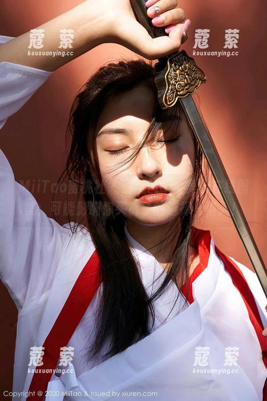 MiiTao蜜桃社-蜜蕊Mary MiiTao蜜桃社 - 蜜蕊Mary美腿在线图集:可能影响你买裤子的选择,慎入!