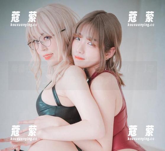 柴郡在碧蓝航线旁的模样——Mozzi(모찌)定制图集里盘点这些美好