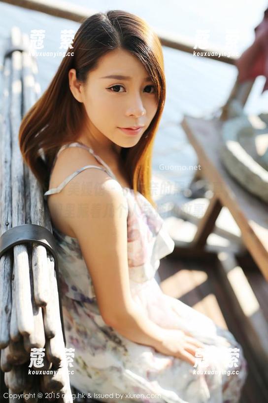 MyGirl美媛馆 - 小尤奈的黑白写真，图册里藏着几个人字拖的故事！