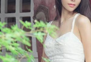 UGirls尤果网 – 不止是高清图片，陈怡曼一秒变花嫁神秘感