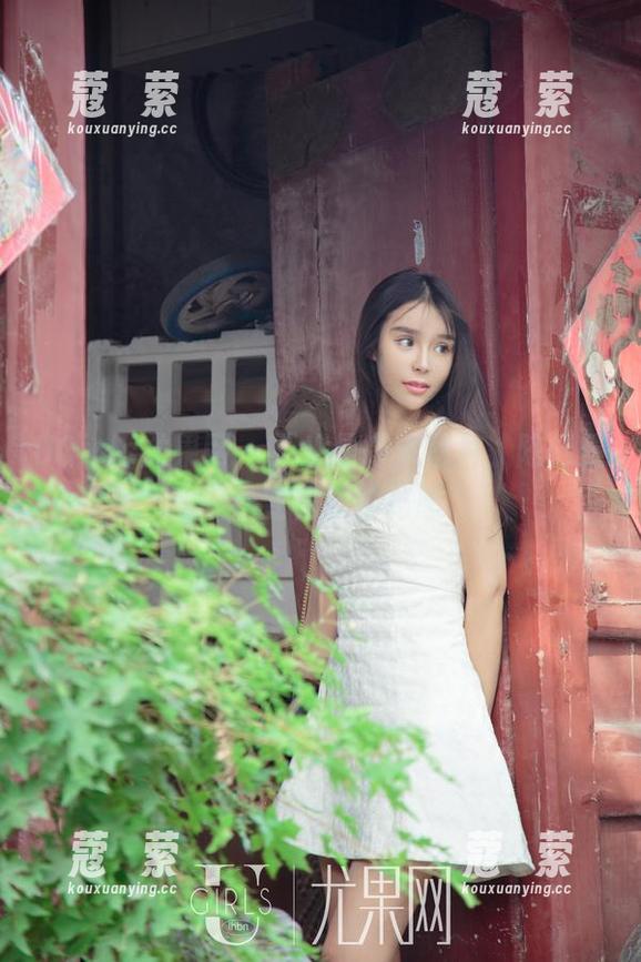 UGirls尤果网 - 不止是高清图片，陈怡曼一秒变花嫁神秘感