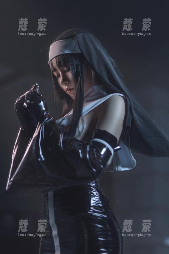 Uki雨季×连体衣：一种真人秀的写真合集