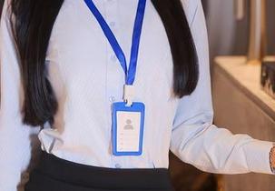 Xiuren秀人网 – 小乔babyb和她的妹妹私拍,图片跳跃得跟小伙伴嬉戏一样。