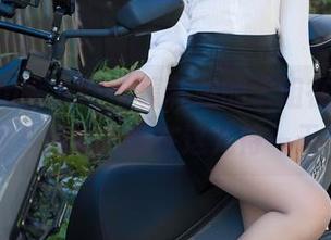 Xiuren秀人网 – 董林越的学姐在线，资源多到让人想在这儿待一天！