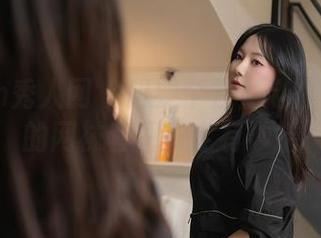 Xiuren秀人网 – 想要个性?赵惟依coco的网袜套图一定有妙招