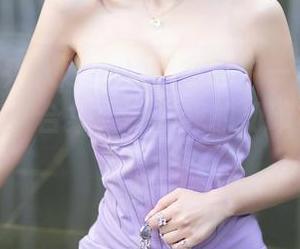 Xiuren秀人网 – 亲历在线中——陈怡曼的‘女友’合集，聊聊我的初印象，一言难尽…