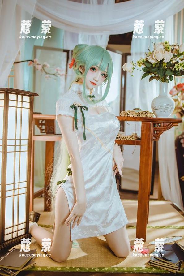 coser衣衣 更新!coser衣衣的X·Alter图包,有点几何,有点诗意?