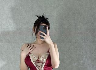 微密圈 – 乙醇子高透红内系列高清图集,穿的是衣服还是吸引力?