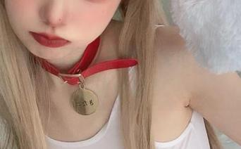 这个图包里的埃罗芒阿，倦倦喵的眼神又在讲什么？