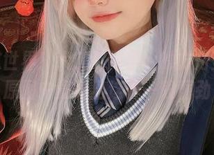 挖掘这世界!六二二同学w的方舟圣女,原图中竟透出这样一股倔劲