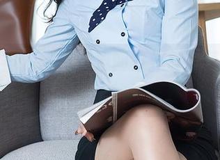 头条女神 – 性感御姐图集分享,语溪和她的复古马甲演绎出的不是那么简单!