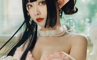 宫本桜在埃吉尔旗袍里的优雅?照片说她还有点淘气呢!