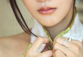 推女郎 – 短裤的消息在外，原图抢先，看夏婉婉如何轻松驾驭资源潮流！