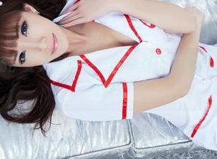 推女郎 – 杨伊夏天合集——谁说夏天只适合冰淇淋？还有她！