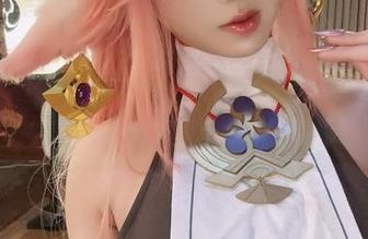 当桜满三时遇上和服私拍：这是在展示美还是展示我心中的小鹿乱撞？