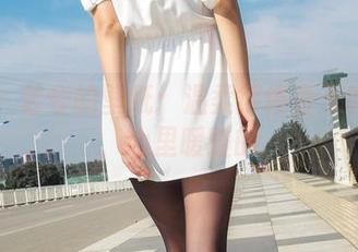 爱丝 – 若兮的壁纸:温柔得像春天的奶茶,心里暖暖的