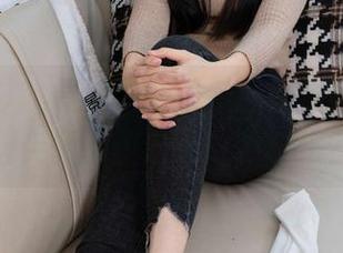 甜予摄影 – 看澜澜的最新肉丝合集,原来脚尖微加固还有这种玩法?