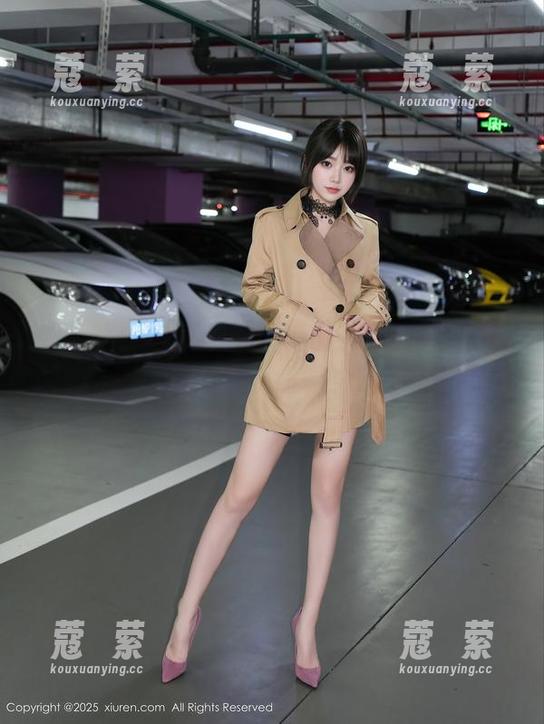 秀人网 - 娜露Selena的白衬衫：今天也要在线下载撩晕你们的作品集！