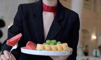 秀人网 – 恩一双人写真：一起做个懵懂的小傻瓜吧！