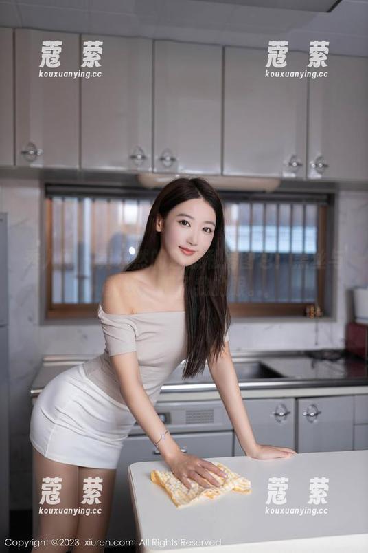 秀人网 - 黄乐然的魅惑私房图包：黑丝与豹纹，撞了我的眼。