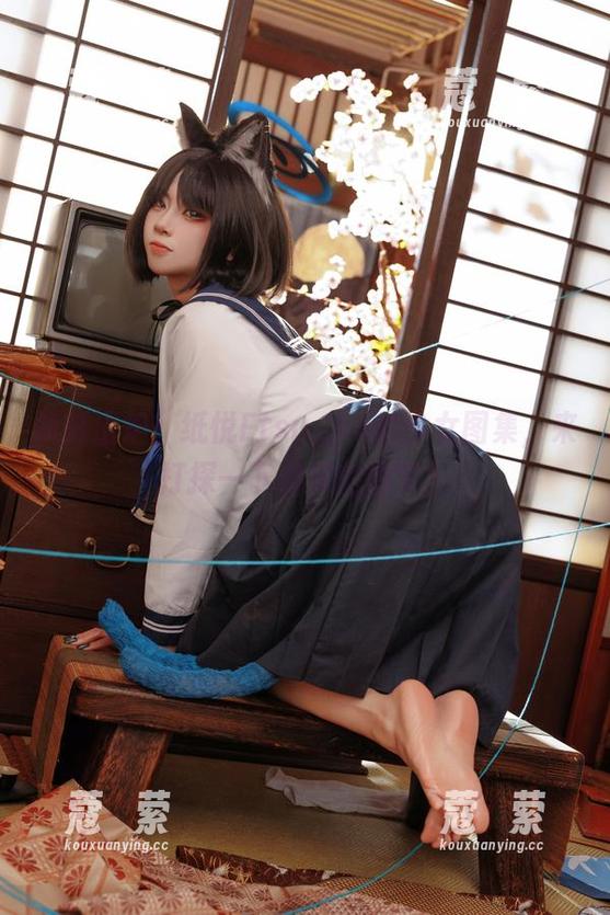 纸悦Etsu_ko 新鲜出炉!纸悦Etsu_ko的少女图集,来打探一下调皮的细节?