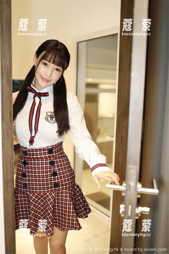 美媛馆 - 小尤奈在浴缸里，有免费的下载和意想不到的水花！