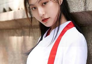 蜜桃社 – 敢不敢见面？小草莓Berry兔女郎作品就藏在你的网盘里！