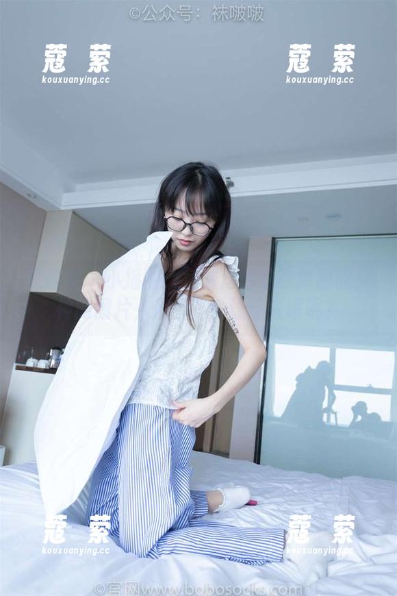 袜啵啵-甜甜圈 袜啵啵 - 小插曲:免费送你这张甜甜圈女神的图片,但会不会让你失眠呢?