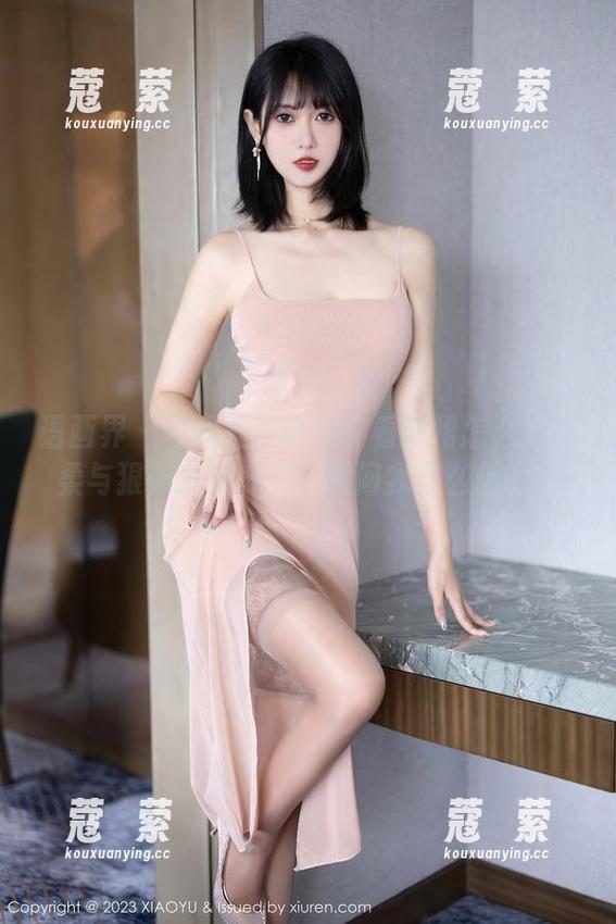 语画界 - 程程程更新啦！看皮裙怎么把娇柔与狠劲混在一起，别问我怎么想的！