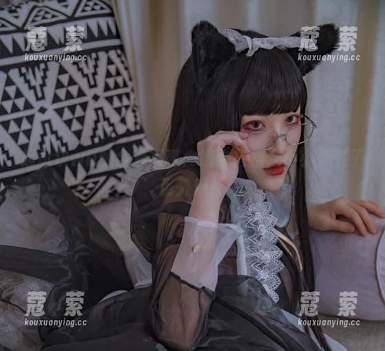 起司块wii的全套写真：镜中搭档，不小心引了番外篇！