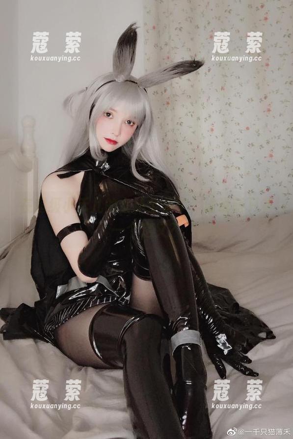 在超级小禾儿的女仆全集中，谁说萌只有一个定义？